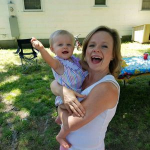 Meet your Posher, Elaine